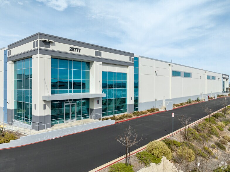 Primary Photo Of 29040 Avenue Valley View, Valencia Unknown For Lease