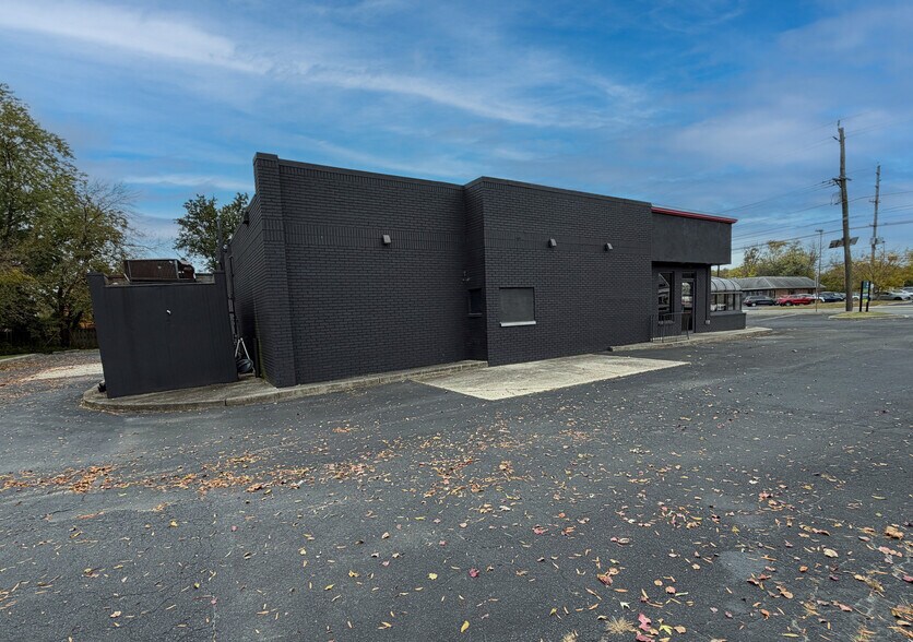More Photos Of 1858 Burlington Mount Holly Rd, Mount Holly Freestanding For Lease