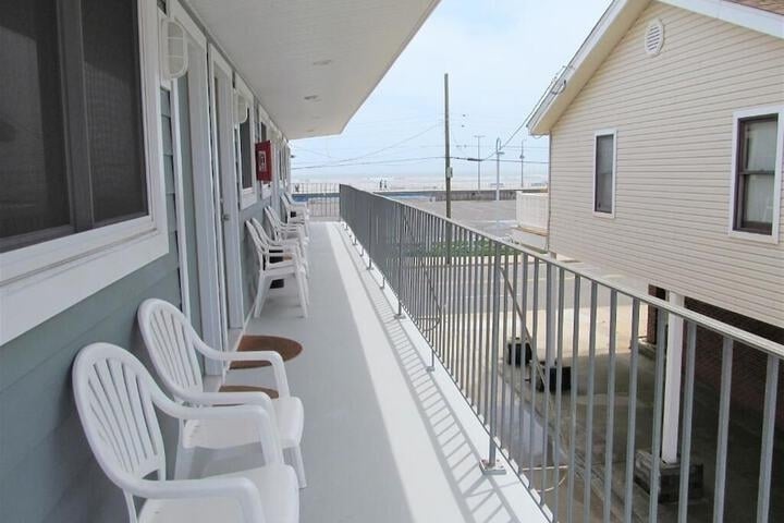 More Photos Of 4906 Ocean Ave, Wildwood Hotel For Sale