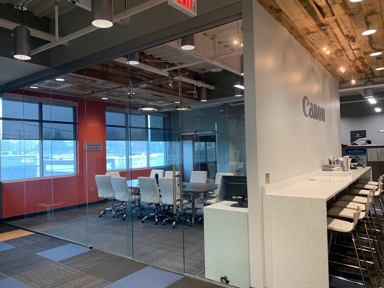 More Photos Of 4106 Charlotte Ave, Nashville Office For Sale