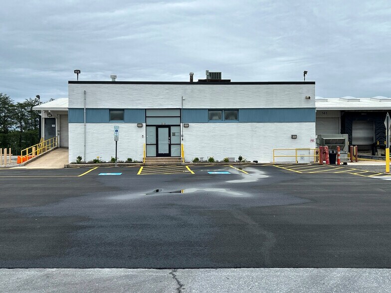 More Photos Of 3510 Washington Blvd, Baltimore Truck Terminal For Sale