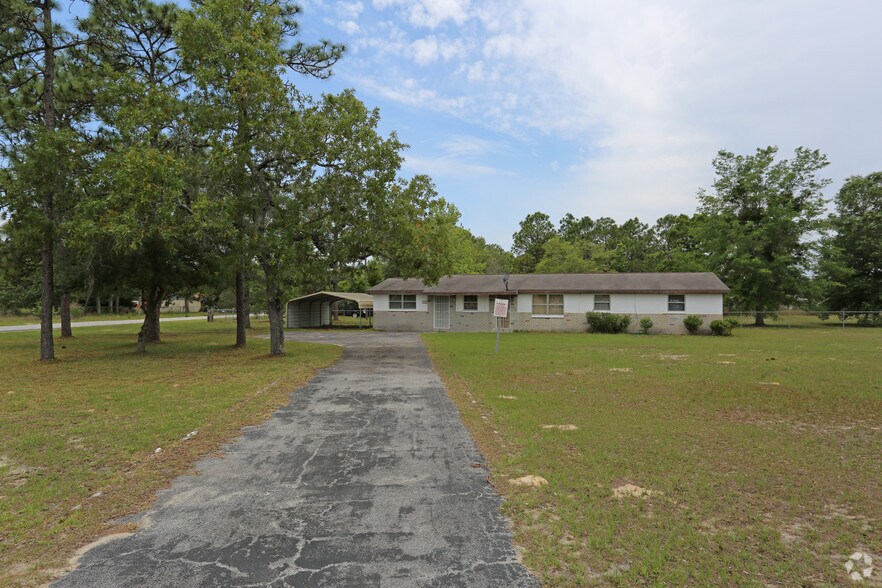 More Photos Of 7137 Barclay Ave, Brooksville Medical For Sale