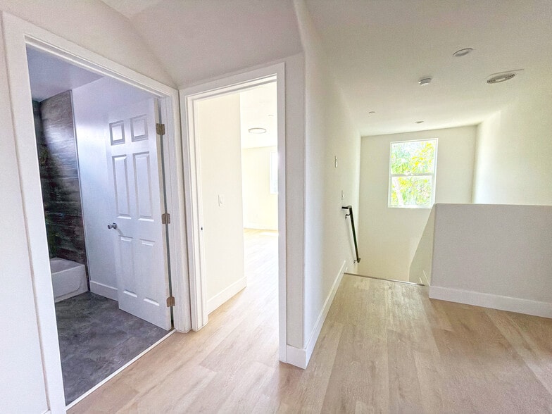 More Photos Of 645 W 97th St, Los Angeles Apartments For Sale