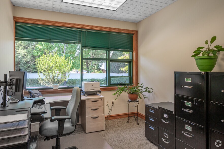 More Photos Of , Salem Office For Sale
