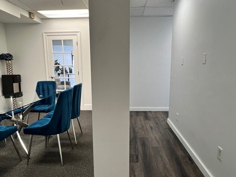 More Photos Of 458-466 Ridgedale Ave, East Hanover Unknown For Lease