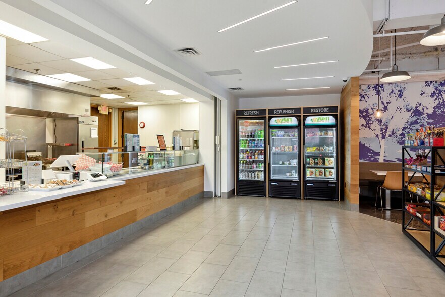 More Photos Of 7900 W 78th St, Edina Office For Lease
