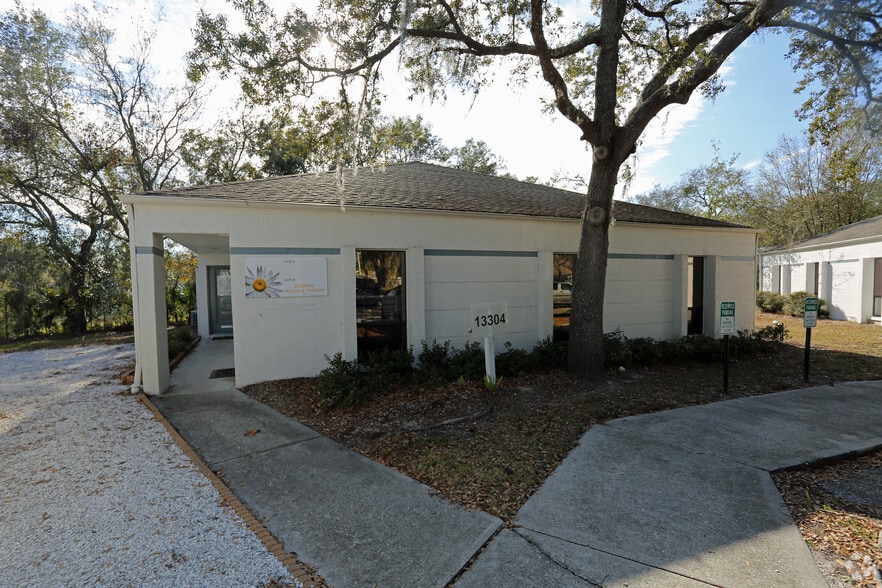 More Photos Of 13304 Winding Oak Ct, Tampa Medical For Lease