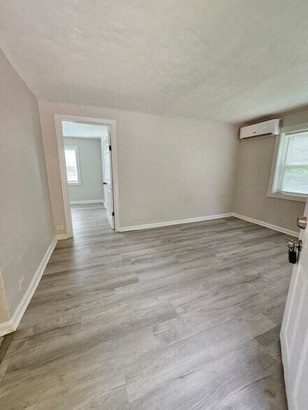 More Photos Of 207 Branch Ln, Knoxville Apartments For Sale