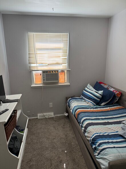 More Photos Of 2171 Thurmont Rd, Akron Multifamily For Sale