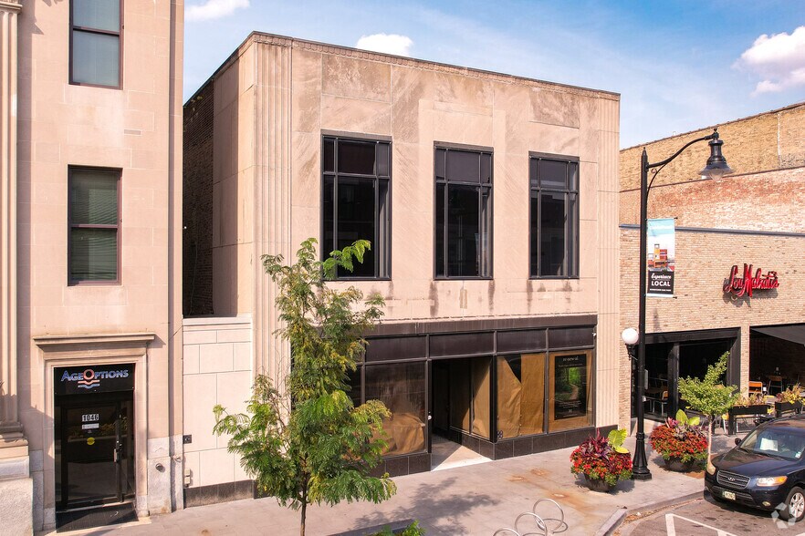 Primary Photo Of 1040-1044 Lake St, Oak Park Storefront Retail Office For Lease