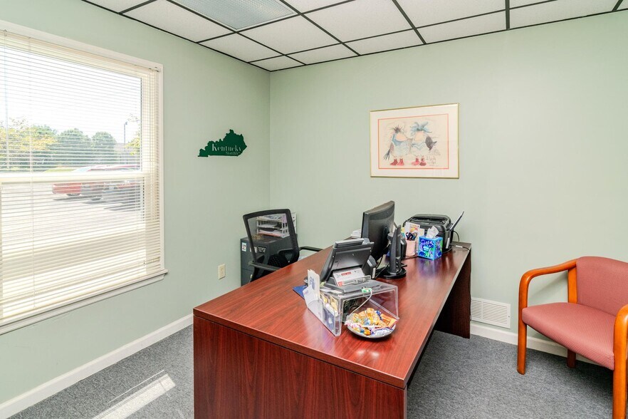 More Photos Of 100-102 Consumer Ln, Frankfort Office For Sale