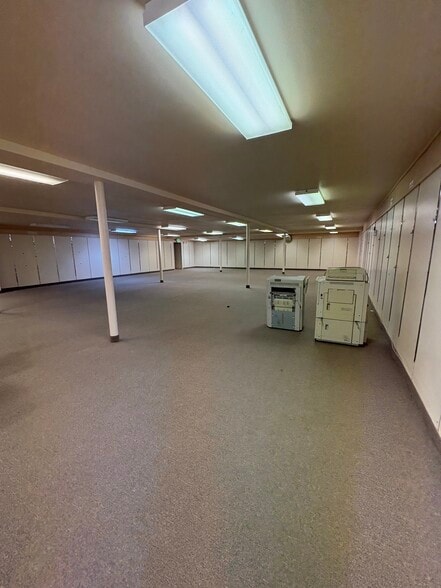 More Photos Of 363 Aultman St, Ely General Retail For Sale