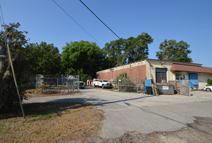 More Photos Of 2406-2410 Harper St, Jacksonville Warehouse For Sale
