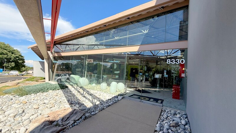 More Photos Of 8330 S Colorado Blvd, Littleton Freestanding For Sale