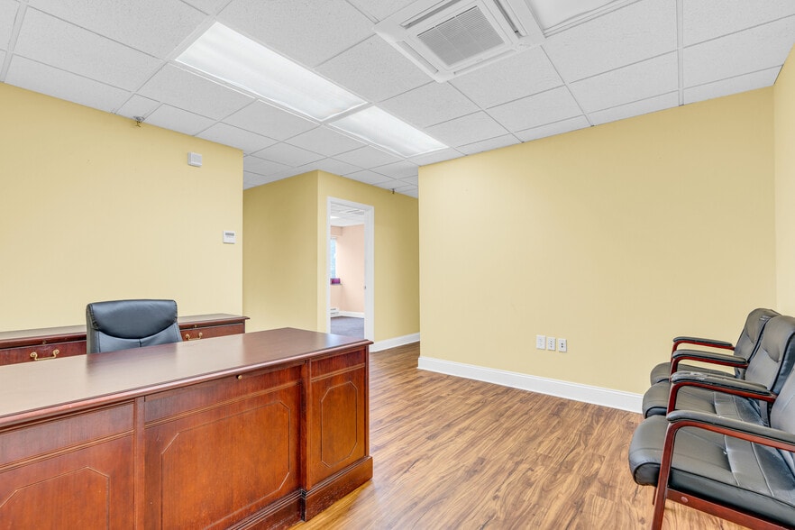 More Photos Of 727 Raritan Rd, Clark Office For Sale