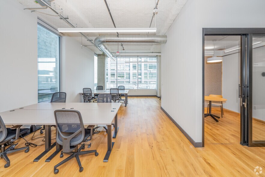 More Photos Of 1525 11th Ave, Seattle Coworking Space
