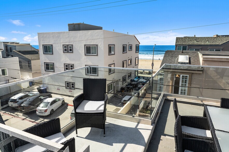 More Photos Of 714-16 York ct, San Diego Apartments For Sale