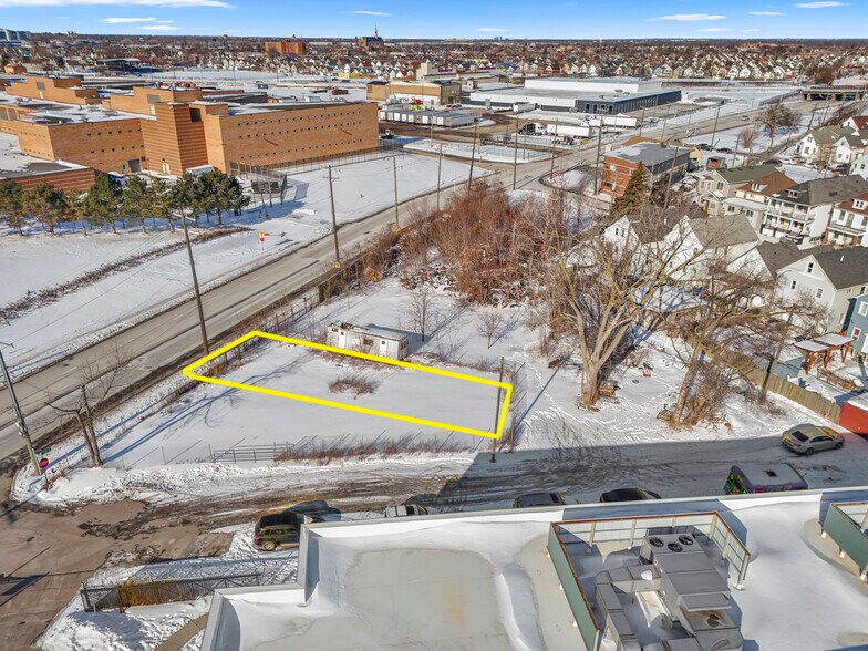 More Photos Of 8312 Conant, Hamtramck Land For Sale