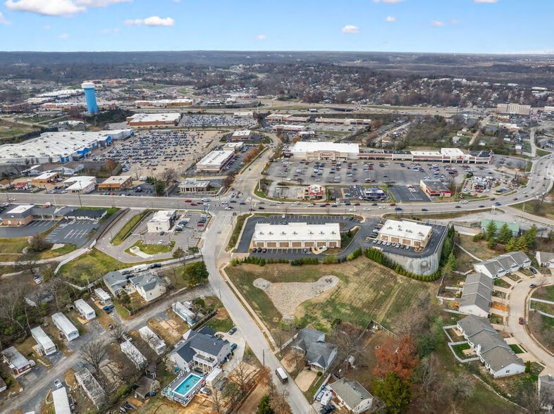 More Photos Of 1280-1296 Jeffco Blvd, Arnold Storefront For Sale