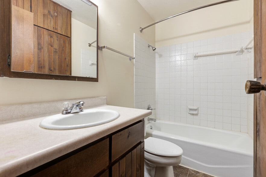 More Photos Of 3313 Leland Ln, Rapid City Multifamily For Sale