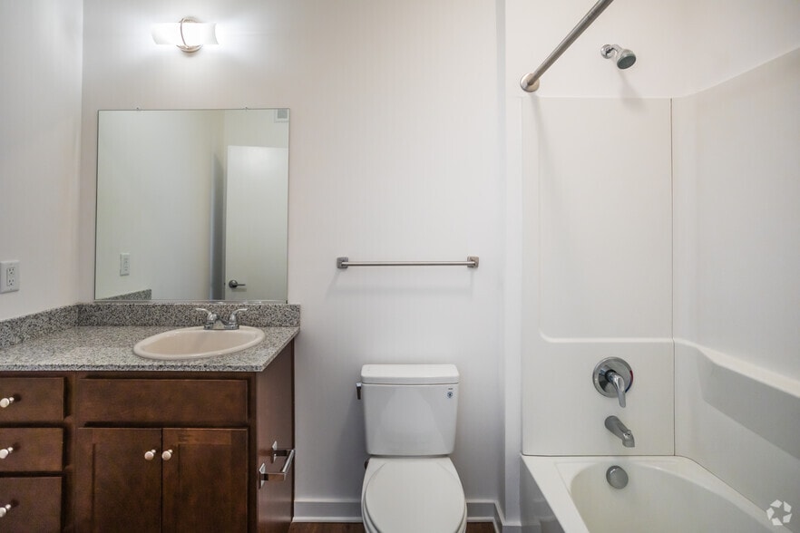 More Photos Of 138 Huling Ave, Memphis Apartments For Sale