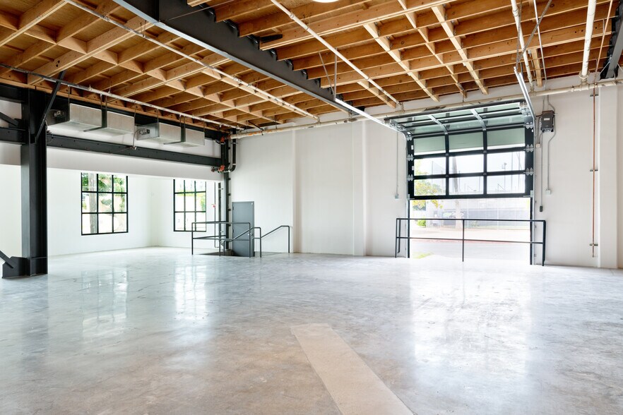 More Photos Of 12500 Beatrice St, Los Angeles Unknown For Lease