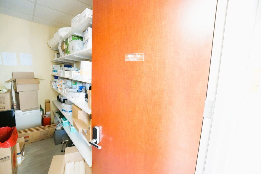 More Photos Of 4825 Almeda Rd, Houston Medical For Lease