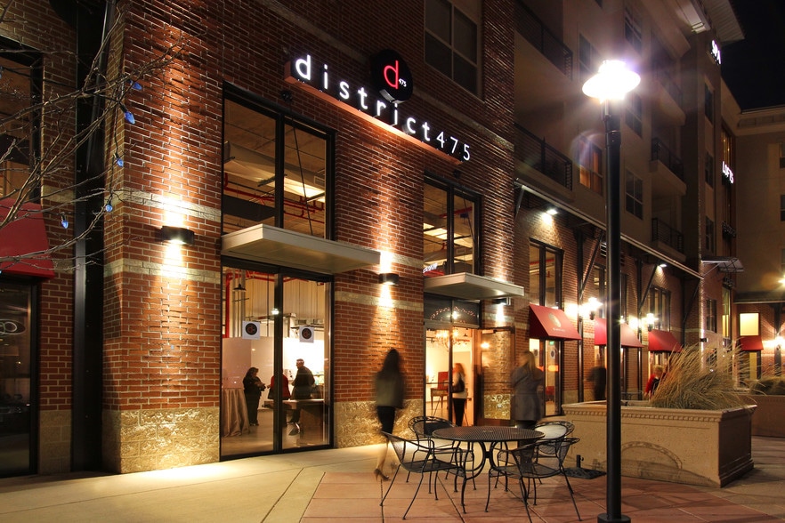 More Photos Of 10111 Inverness Main St, Englewood Apartments For Lease