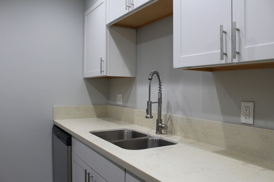 More Photos Of 780 Highway 61 N, Vicksburg Apartments For Sale