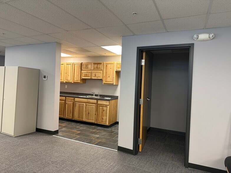 More Photos Of 375 Bay Rd, Queensbury Medical For Lease