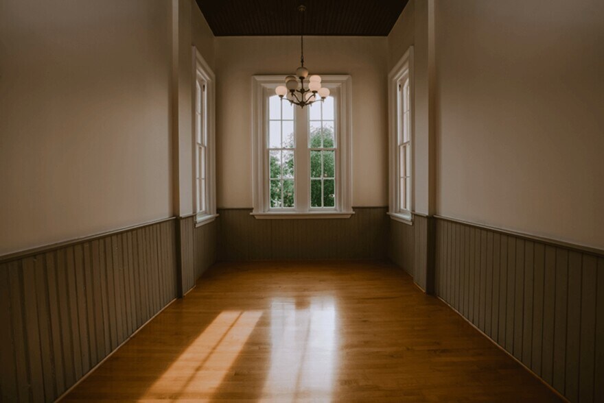 More Photos Of 441 Washington St, Portsmouth Office Residential For Sale