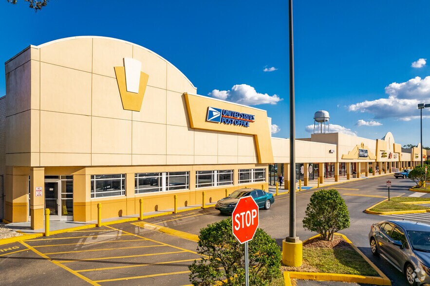 More Photos Of 18407-18489 N Us Highway 41, Lutz Unknown For Lease