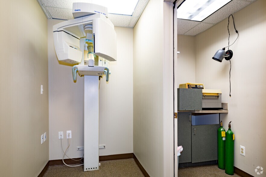 More Photos Of 1044 Lacey Rd, Forked River Medical For Lease