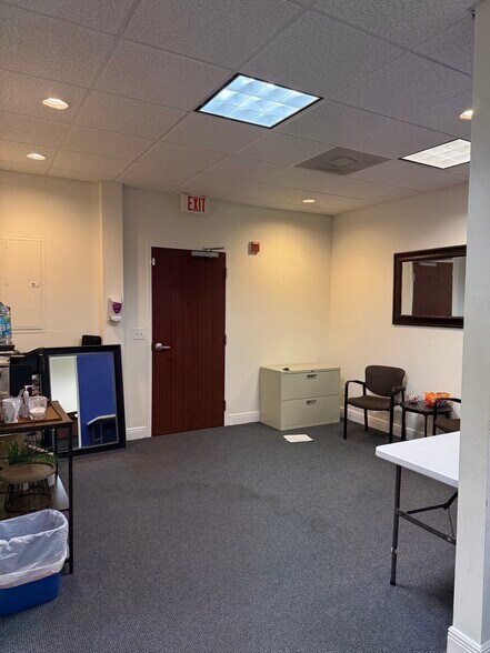 More Photos Of 9696 Bonita Beach Rd, Bonita Springs Office For Lease
