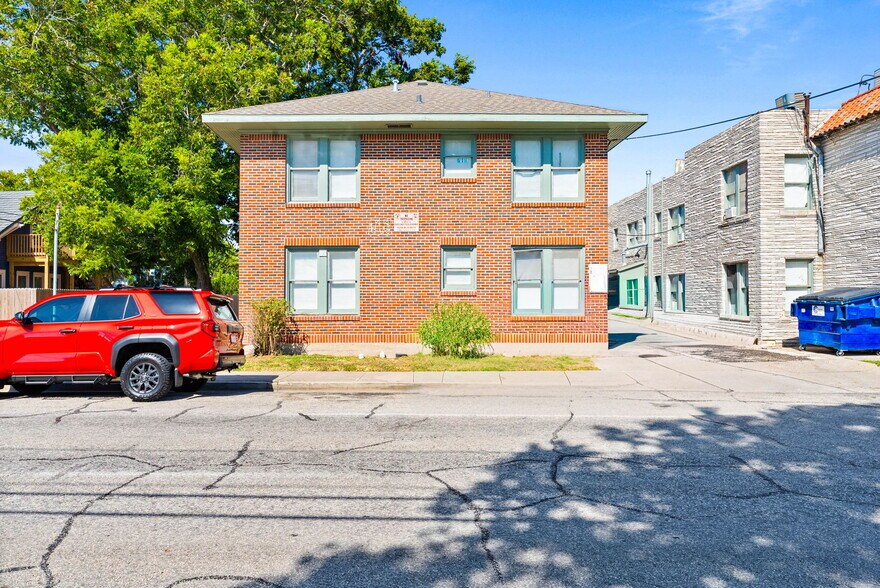 More Photos Of 615-619 S Tancahua St, Corpus Christi Apartments For Sale