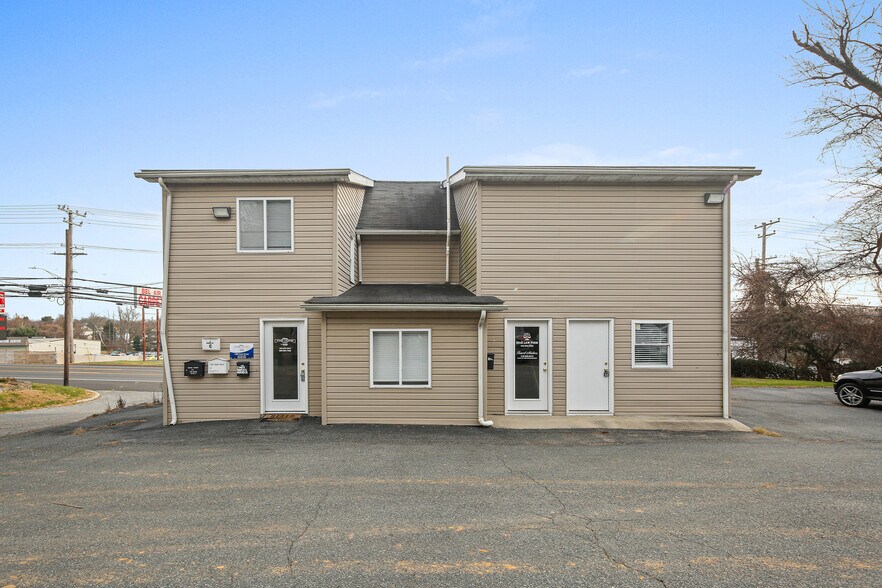 More Photos Of 808 Baltimore Pike, Bel Air Medical For Sale