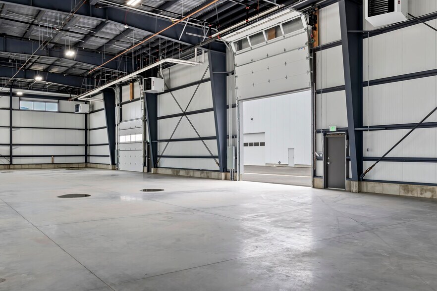 More Photos Of 1242 N 2000 W, Farr West Light Manufacturing For Sale