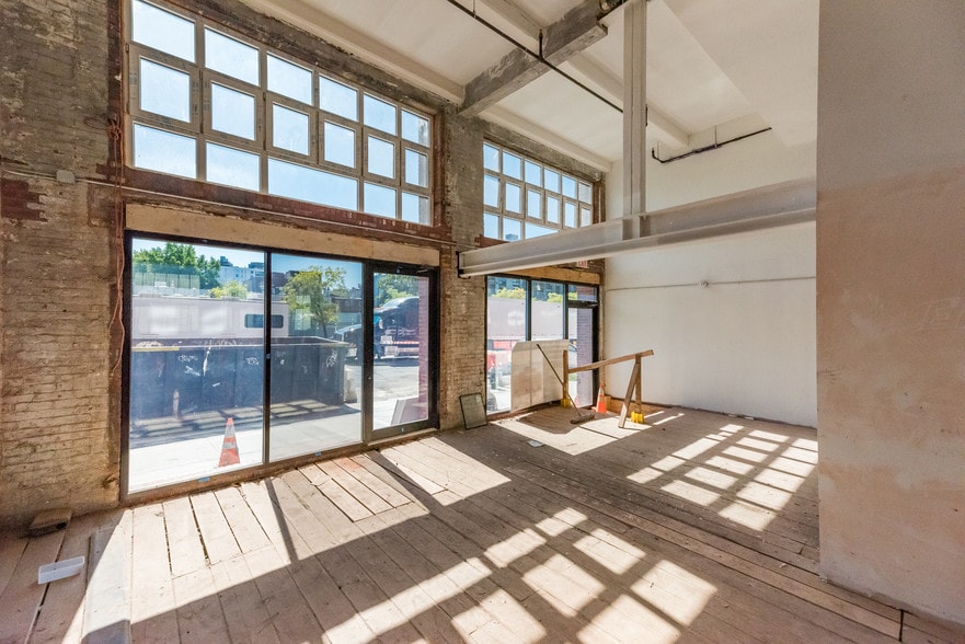 More Photos Of 5-33 48th Ave, Long Island City Apartments For Lease