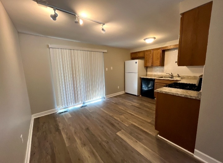 More Photos Of 1386 Lincoln Dr, Monaca Multifamily For Sale