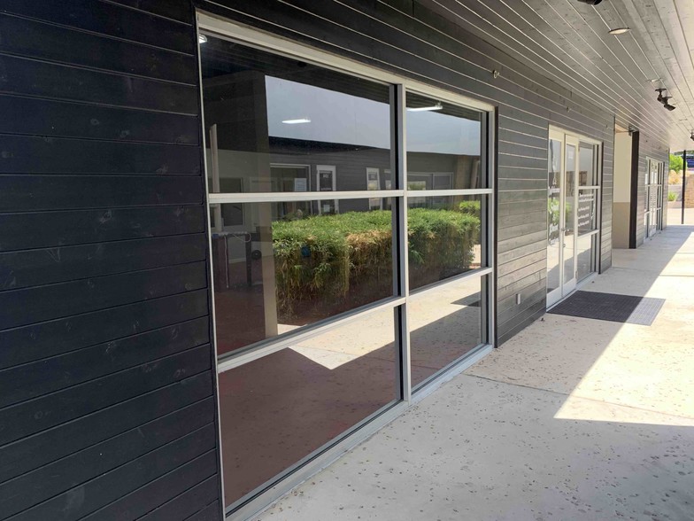 More Photos Of 20626 Stone Oak Pky, San Antonio Storefront Retail Office For Lease