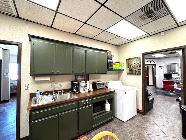 More Photos Of 9414 Westgate Rd, Oklahoma City Office For Sale