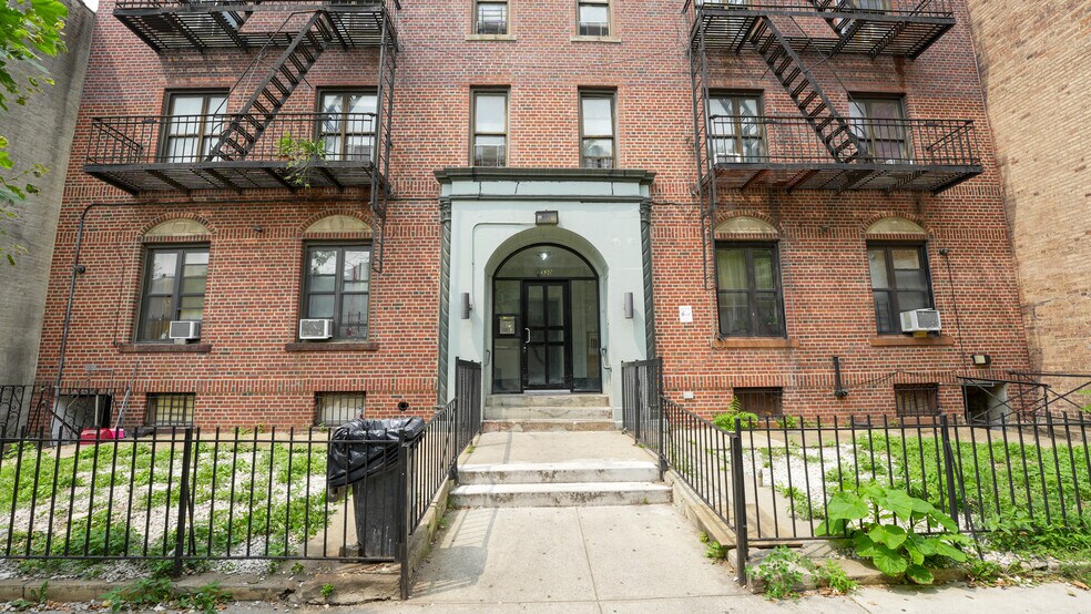 More Photos Of 330 E 22nd St, Brooklyn Apartments For Sale