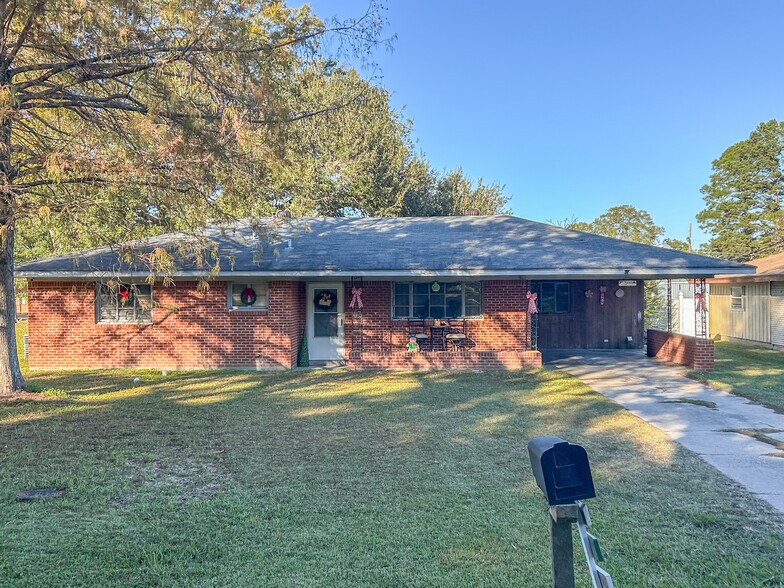 Primary Photo Of ,  Unknown For Sale