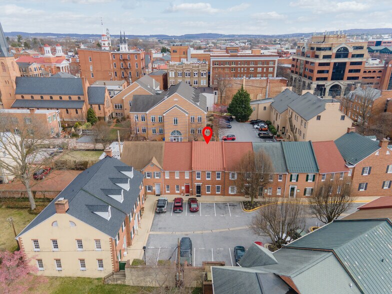 More Photos Of 129 W Patrick St, Frederick Office Residential For Lease