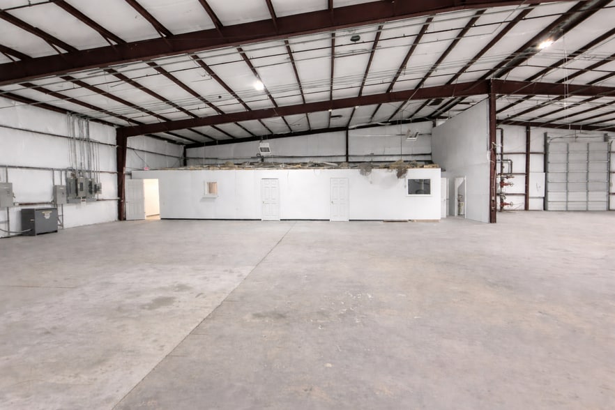 More Photos Of 7283 Spa Rd, North Charleston Warehouse For Sale