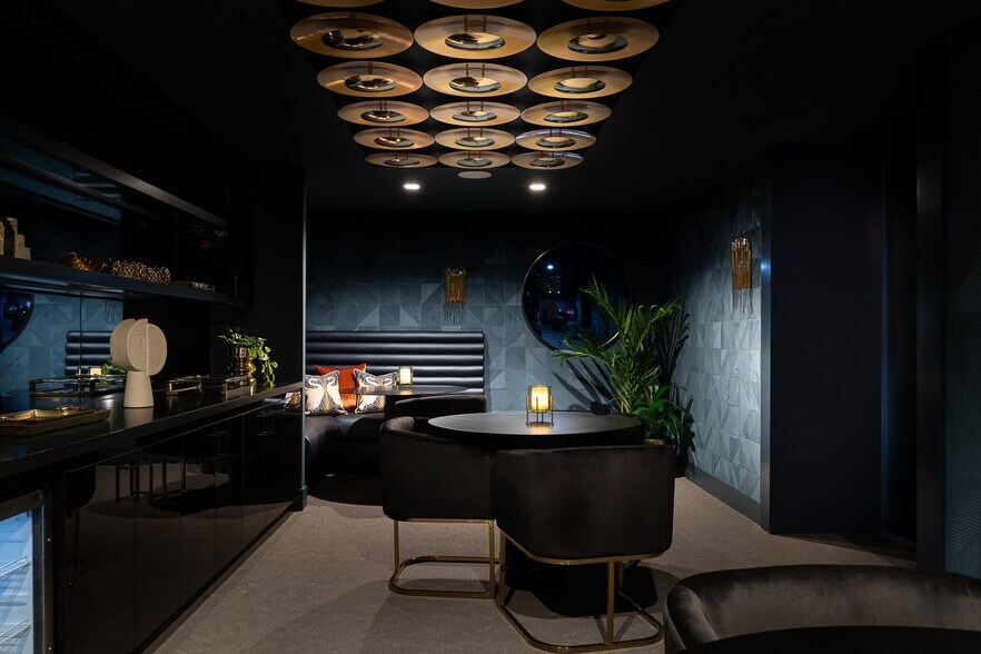 More Photos Of 1800 Beverly Blvd, Los Angeles Apartments For Lease