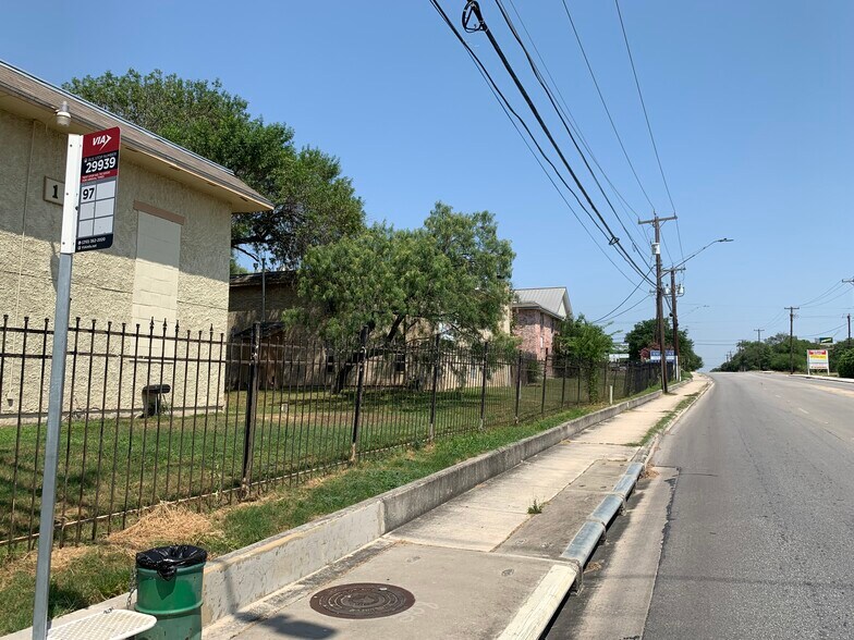 More Photos Of 10806 Baltic Dr, San Antonio Apartments For Sale