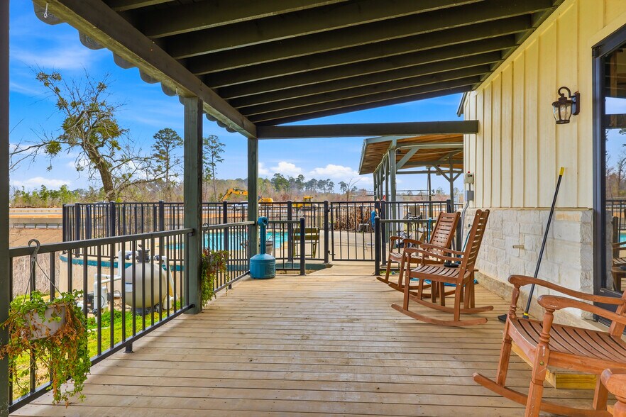 More Photos Of 16851 State Highway 155 N, Ore City Marina For Sale