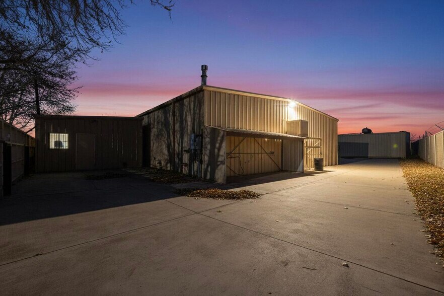More Photos Of 4415 Anaheim Ave NE, Albuquerque Warehouse For Sale