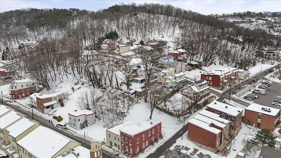 More Photos Of 315 Frederick St, Cumberland Multifamily For Sale
